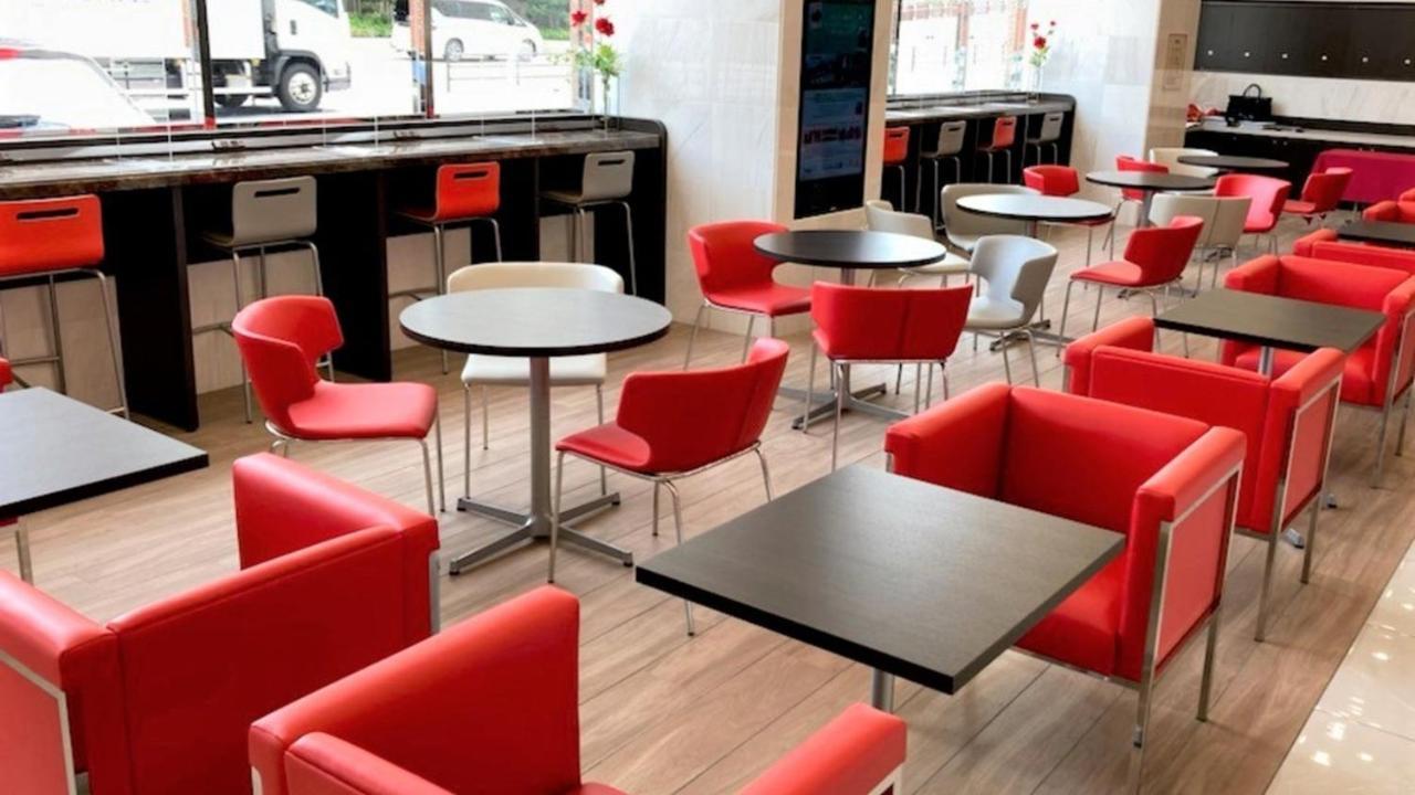 Toyoko Inn Hiroshima-Eki Stadium Mae Extérieur photo